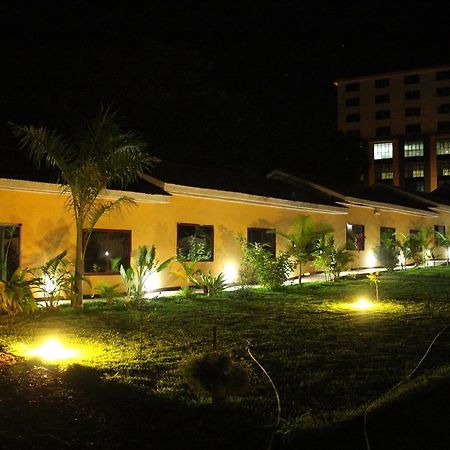 Basecha Garden Lodge Moshi Zewnętrze zdjęcie