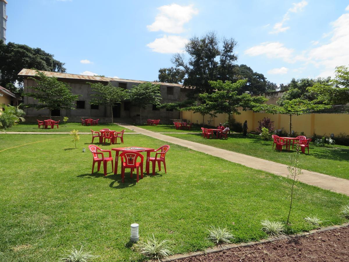 Basecha Garden Lodge Moshi Zewnętrze zdjęcie