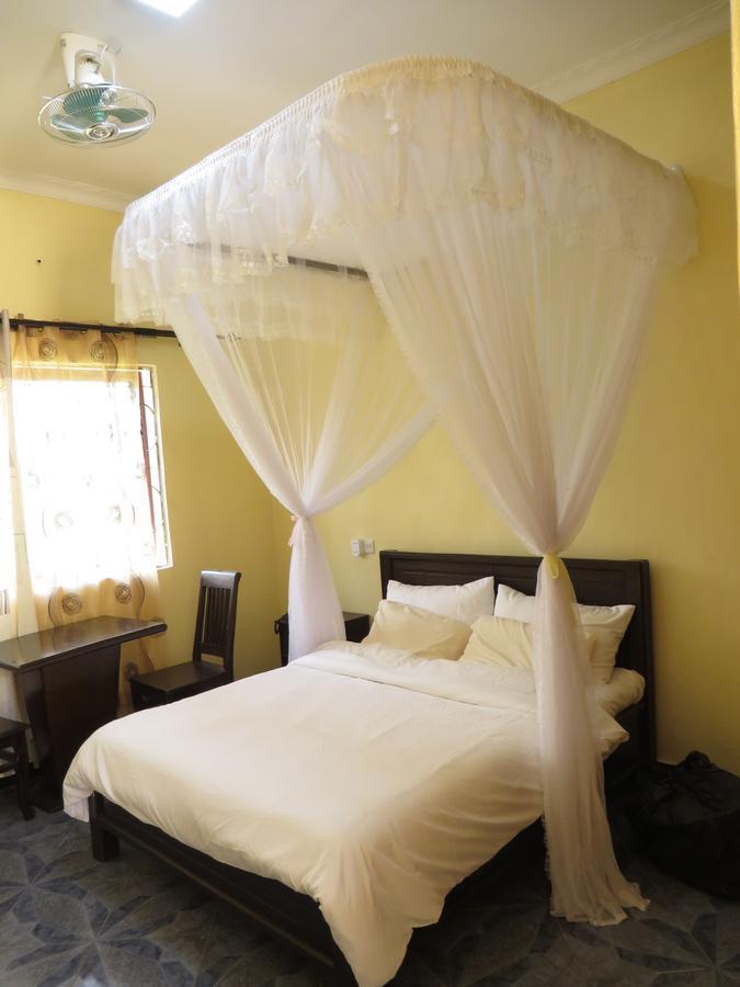 Basecha Garden Lodge Moshi Zewnętrze zdjęcie